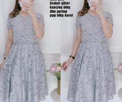 Dres brukat mutiara